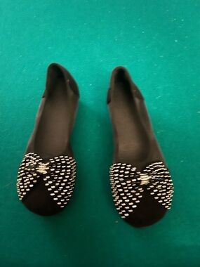 Black Womens Ballet Flats with Rhinestone Bow